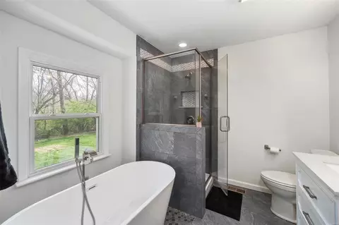 Bath - 2532 Elm Forest Ct, Wildwood, MO 63011 photo 3 of 3