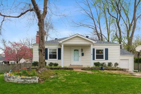 642 Brownell Ave, Kirkwood, MO 63122