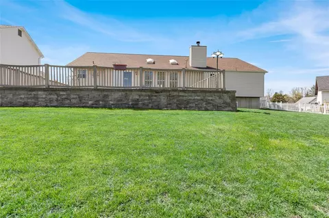 1168 Warm Winds Dr, O'fallon, MO 63366 photo 28