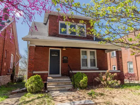 6122 Southwest Ave, Saint Louis, MO 63139