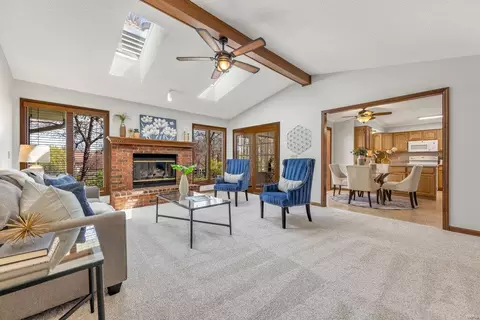 Living - 178 Rockaway Dr, O'fallon, MO 63368 photo 3 of 3