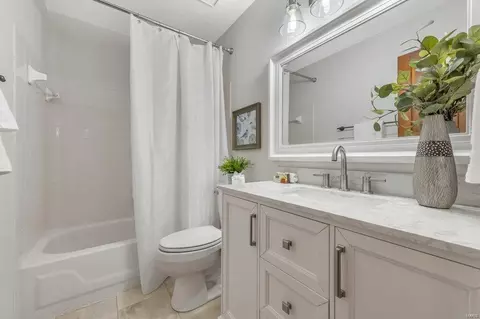 Bath - 178 Rockaway Dr, O'fallon, MO 63368 photo 1 of 5
