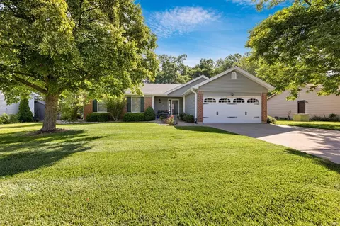 Exterior - 178 Rockaway Dr, O'fallon, MO 63368 photo 8 of 9