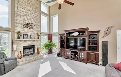 Living - 1702 Jacobs Pillow Dr, Saint Peters, MO 63376 photo 2 of 3