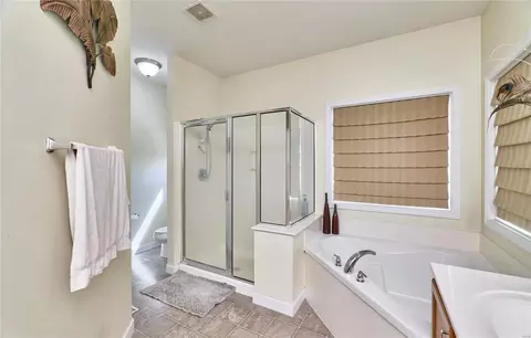 Bath - 1702 Jacobs Pillow Dr, Saint Peters, MO 63376 photo 2 of 6
