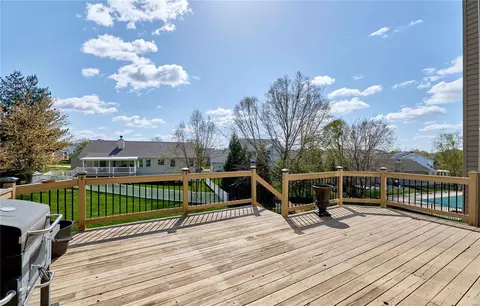 Exterior - 1702 Jacobs Pillow Dr, Saint Peters, MO 63376 photo 9 of 11