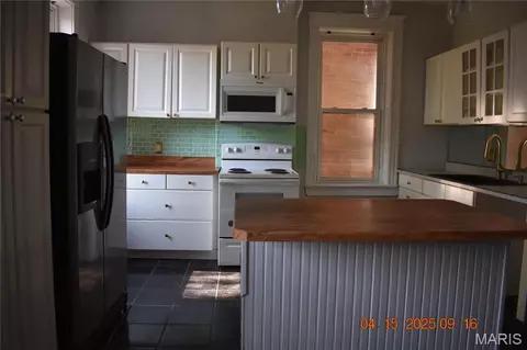 Kitchen - 3522 S Compton Ave, Saint Louis, MO 63118 photo 1 of 2