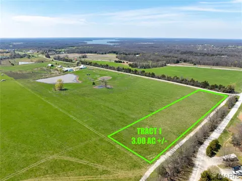 1 Harbortown Rd, Monroe City, MO 63456