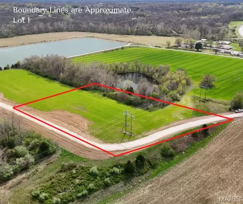 216 Red Mare Rd, Winfield, MO 63389 photo 2