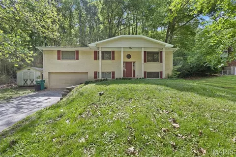 20 Rainbow Trl, Arnold, MO 63010 photo 1