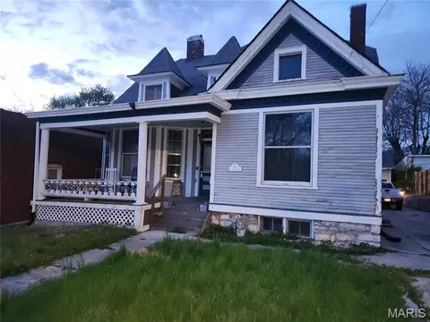 420 E 9th St, Alton, IL 62002 photo 1