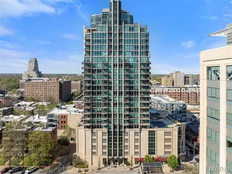 4909 Laclede Ave #805, Saint Louis, MO 63108