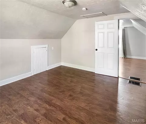 Bedroom - 110 E 6th St, Washington, MO 63090 photo 6 of 6
