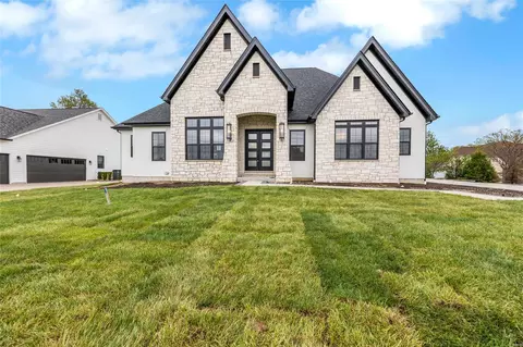 2644 Center Ave, Wildwood, MO 63040