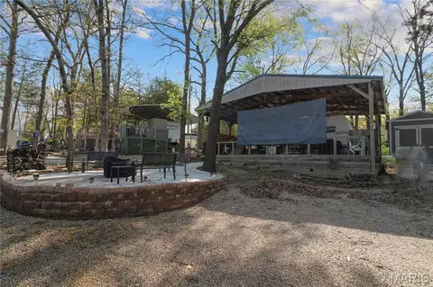 6709 Lakeshore Dr, Bonne Terre, MO 63628