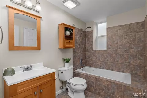 3318 Sidney St, Saint Louis, MO 63104 photo 23
