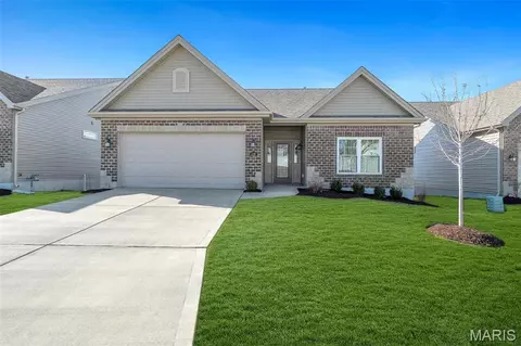116 Dardenne Place Dr, Dardenne Prairie, MO 63368