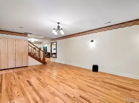 Living - 590 Fairway Dr, Union, MO 63084 photo 7 of 8