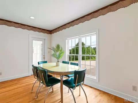 Dining - 590 Fairway Dr, Union, MO 63084 photo 4 of 4