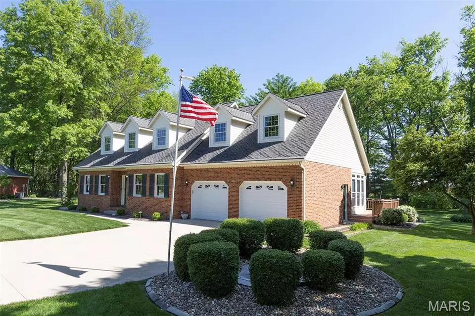 Exterior - 610 N Harrison St, Trenton, IL 62293 photo 21 of 21