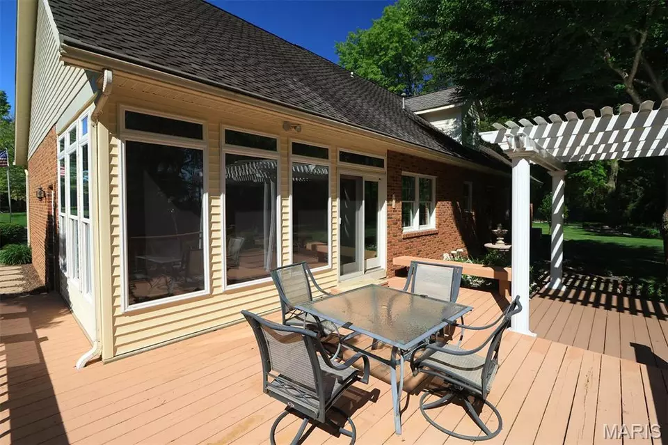 Exterior - 610 N Harrison St, Trenton, IL 62293 photo 7 of 21