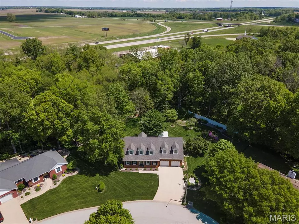 View/Area - 610 N Harrison St, Trenton, IL 62293 photo 4 of 5