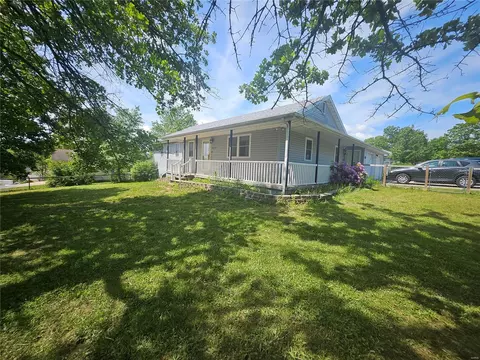 24355 Trolley Ln, Saint Robert, MO 65584 photo 1