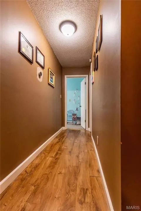 Entry Way - 211 Elm, Bertrand, MO 63823 photo 5 of 5