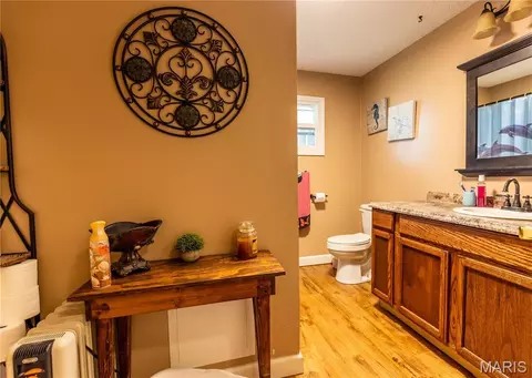 Bath - 211 Elm, Bertrand, MO 63823 photo 1 of 2