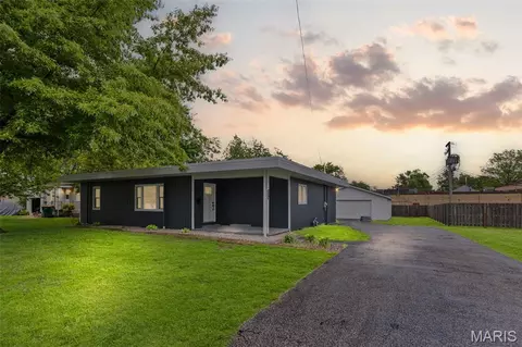 108 W Orchard St, O'fallon, IL 62269 photo 1