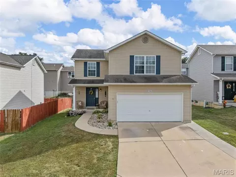184 Equestrian Dr, Winfield, MO 63389 photo 1