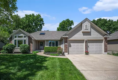 412 SE Battery Dr, Lees Summit, MO 64063 photo 2