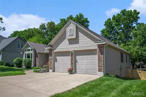412 SE Battery Dr, Lees Summit, MO 64063 photo 4