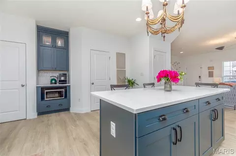 2123 Boardman St, Saint Louis, MO 63110 photo 8