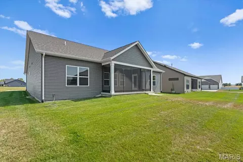 Exterior - 641 Ambrose Dr, O'fallon, IL 62269 photo 2 of 6