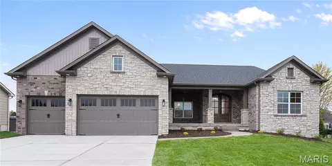 3538 Big Bear Ct, Wentzville, MO 63385
