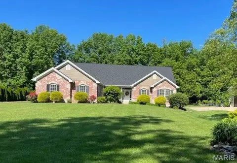 91 Kinker Dr, Moscow Mills, MO 63362