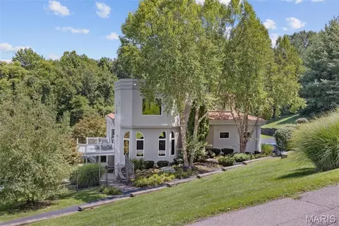 169 Fick Farm Rd, Chesterfield, MO 63005