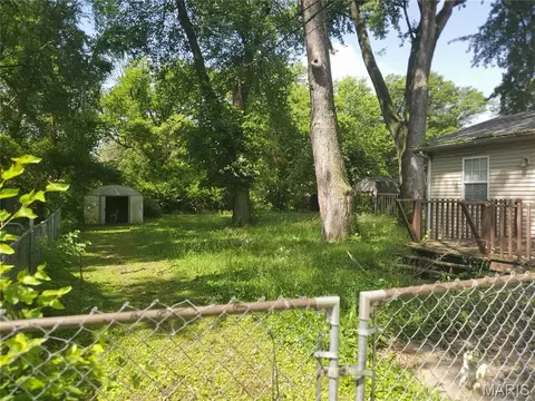 Exterior - 768 Leon St, Cahokia, IL 62206 photo 2 of 3