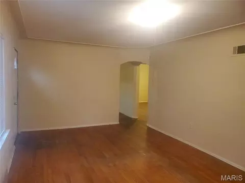 Living - 768 Leon St, Cahokia, IL 62206 photo 3 of 3