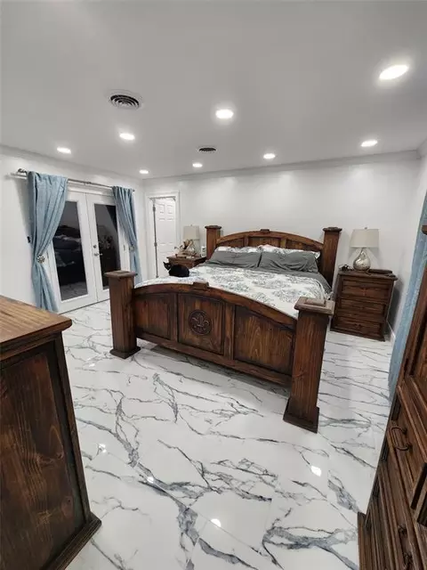 1002 Cottage Lane Ln, Dexter, MO 63841