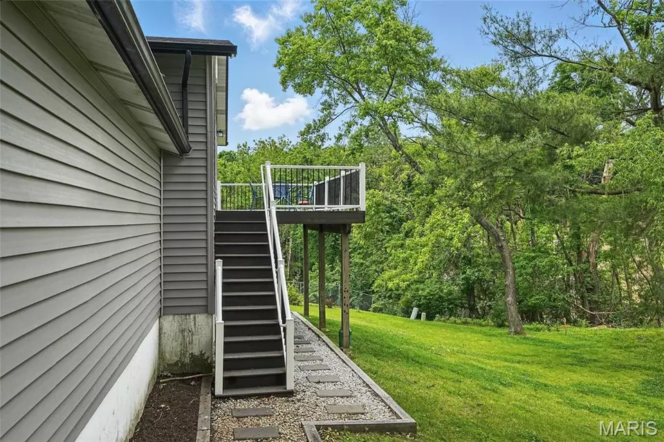 Exterior - 12241 Rain Hollow Dr, Maryland Heights, MO 63043 photo 3 of 4