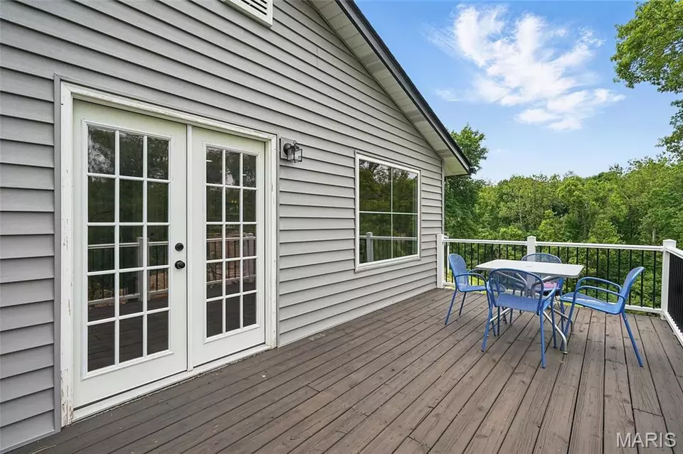 Exterior - 12241 Rain Hollow Dr, Maryland Heights, MO 63043 photo 2 of 4