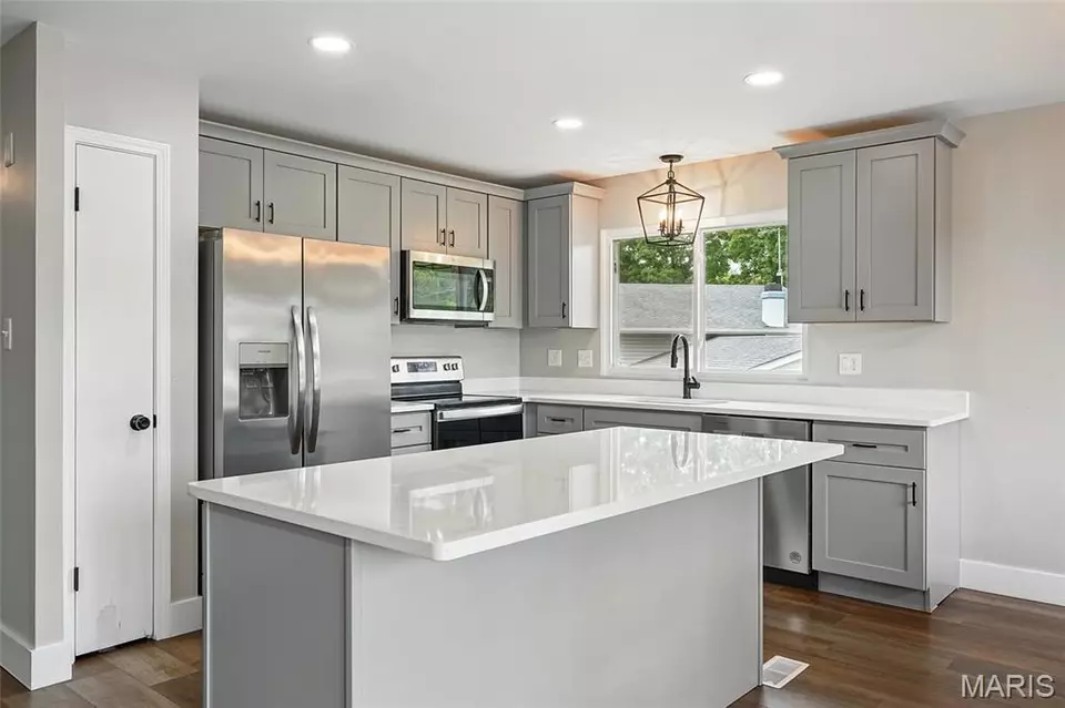 Kitchen - 12241 Rain Hollow Dr, Maryland Heights, MO 63043 photo 1 of 2