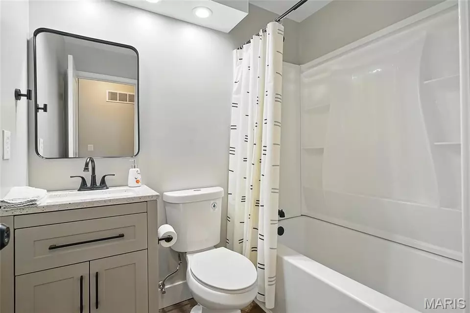 Bath - 12241 Rain Hollow Dr, Maryland Heights, MO 63043 photo 2 of 3