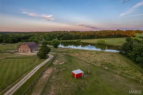 View/Area - 5140 Saint Anns Rd, Washington, MO 63090 photo 6 of 8
