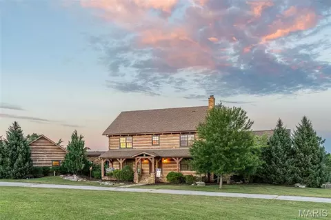 Exterior - 5140 Saint Anns Rd, Washington, MO 63090 photo 1 of 18