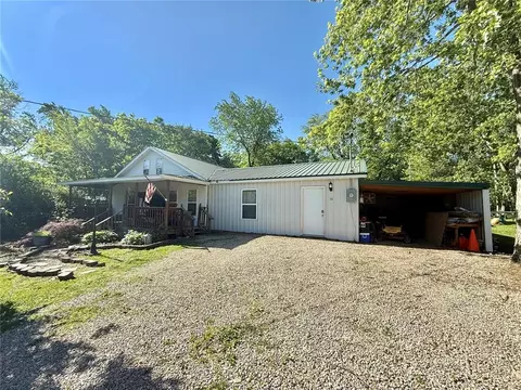 723 Ada St, Bismarck, MO 63624 photo 1