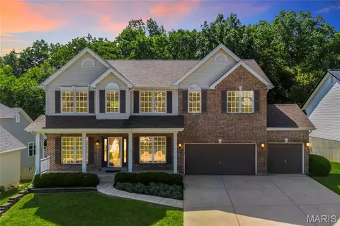 5008 Annette Dr, Imperial, MO 63052