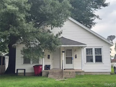 414 Matthews Ave, Sikeston, MO 63801